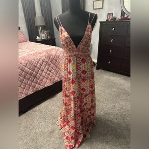 Alice + Olivia Red and Cream Floral V-Neck Maxi Dress